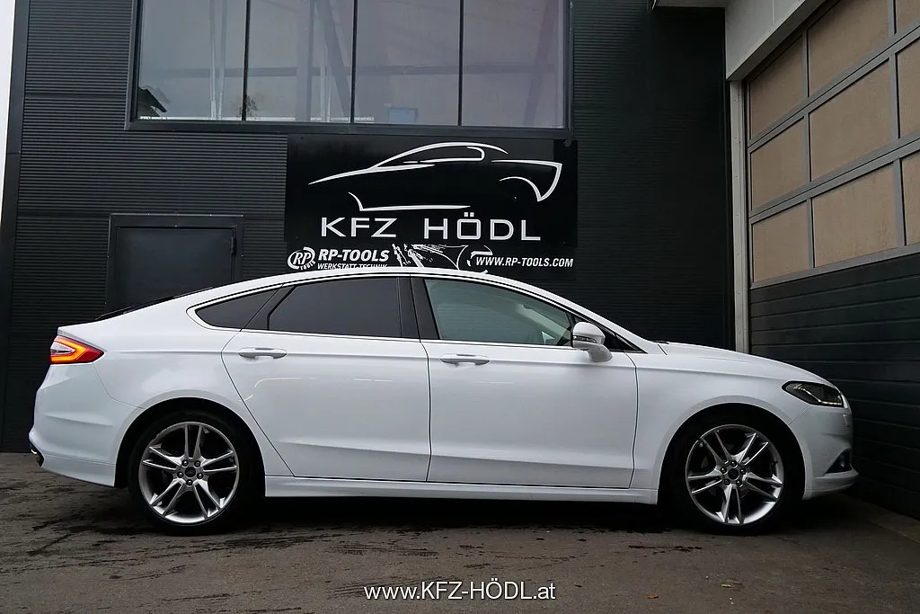 Ford Mondeo Titanium 2,0 EcoBoost Aut. Image 5