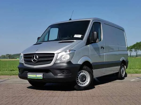 Mercedes-Benz Sprinter 210 L1H1 Airco PDC Image 1