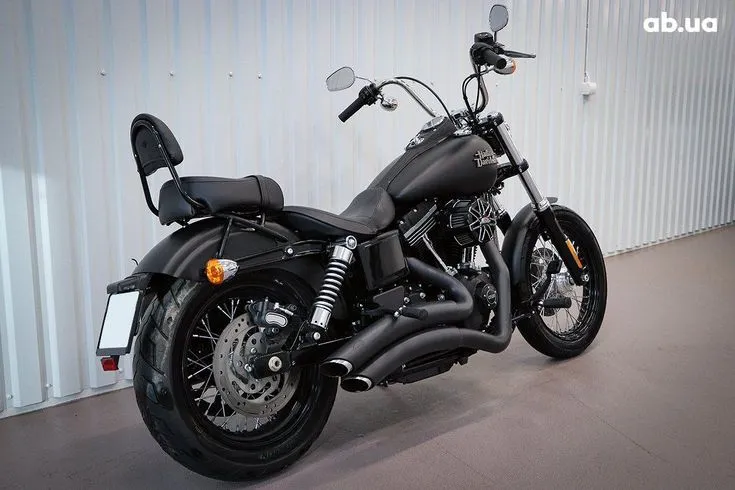 Harley-Davidson FXDB Image 2